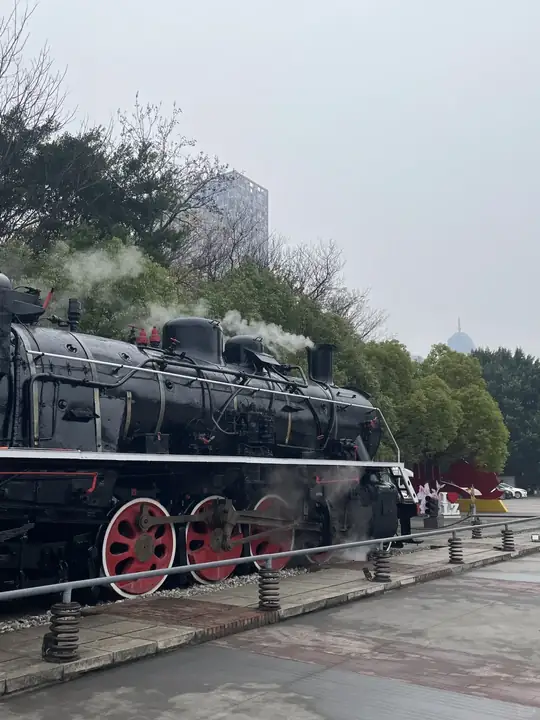 室外展区的蒸汽机车